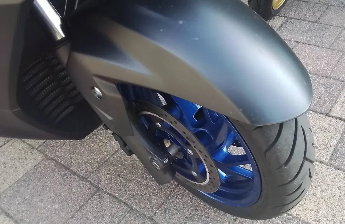 Suzuki Burgman AN 400 (1999 - 00) (9)