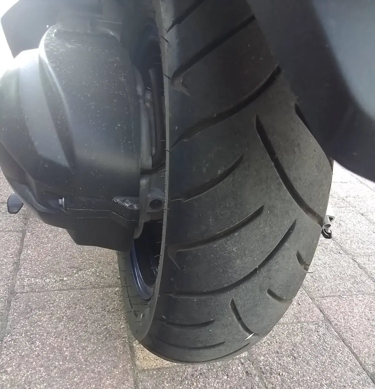 Suzuki Burgman AN 400 (1999 - 00) (17)