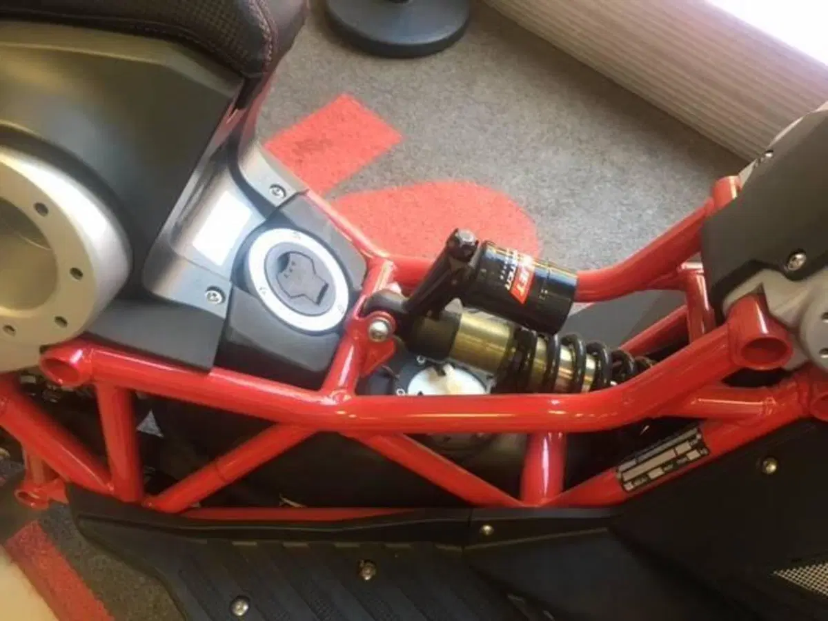 Italjet Moto Dragster 300 (2025 - 26) (7)