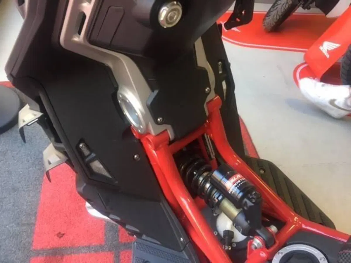 Italjet Moto Dragster 300 (2025 - 26) (8)