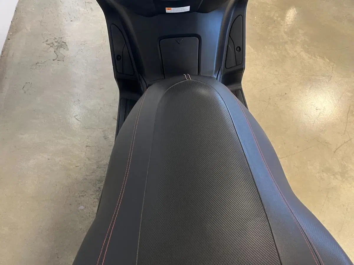 Yamaha X-Max 250 (2010 - 13) (10)