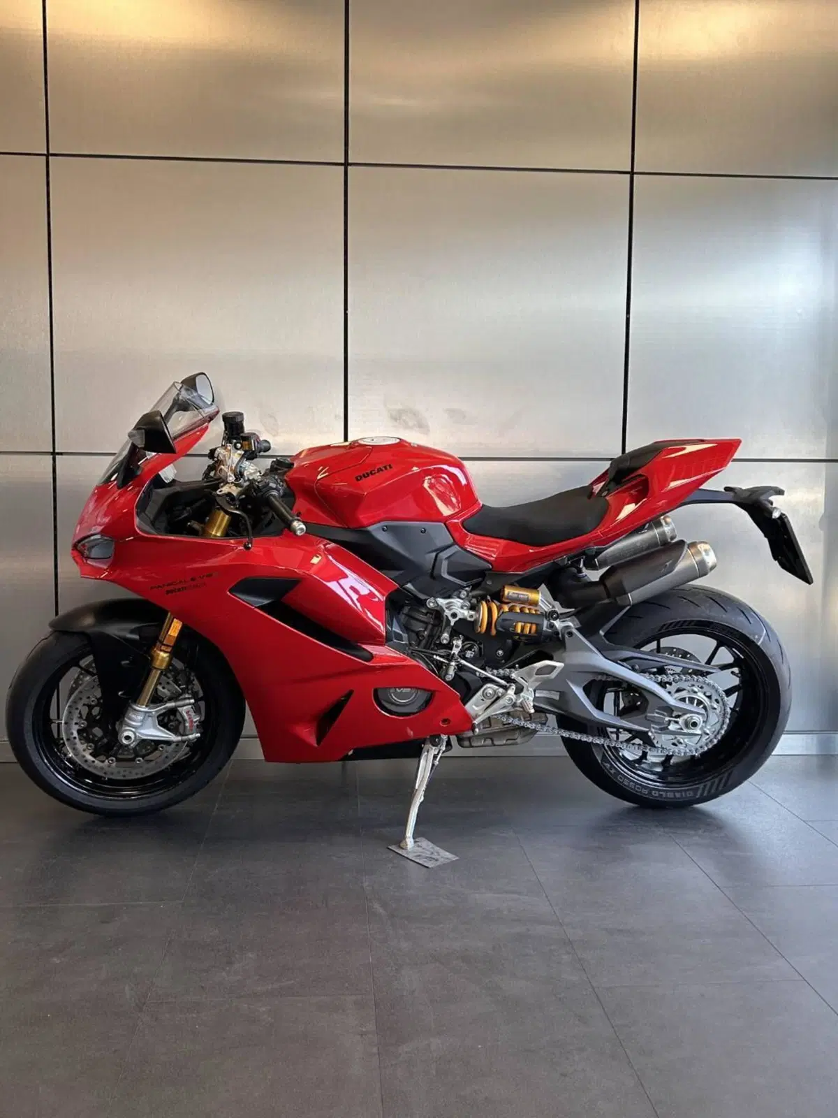 Ducati Panigale V2 S (2025 - 26) (4)