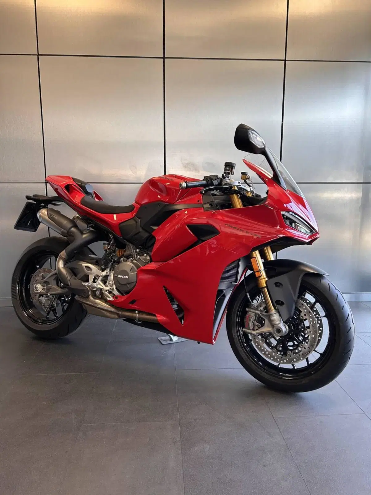 Ducati Panigale V2 S (2025 - 26) (2)