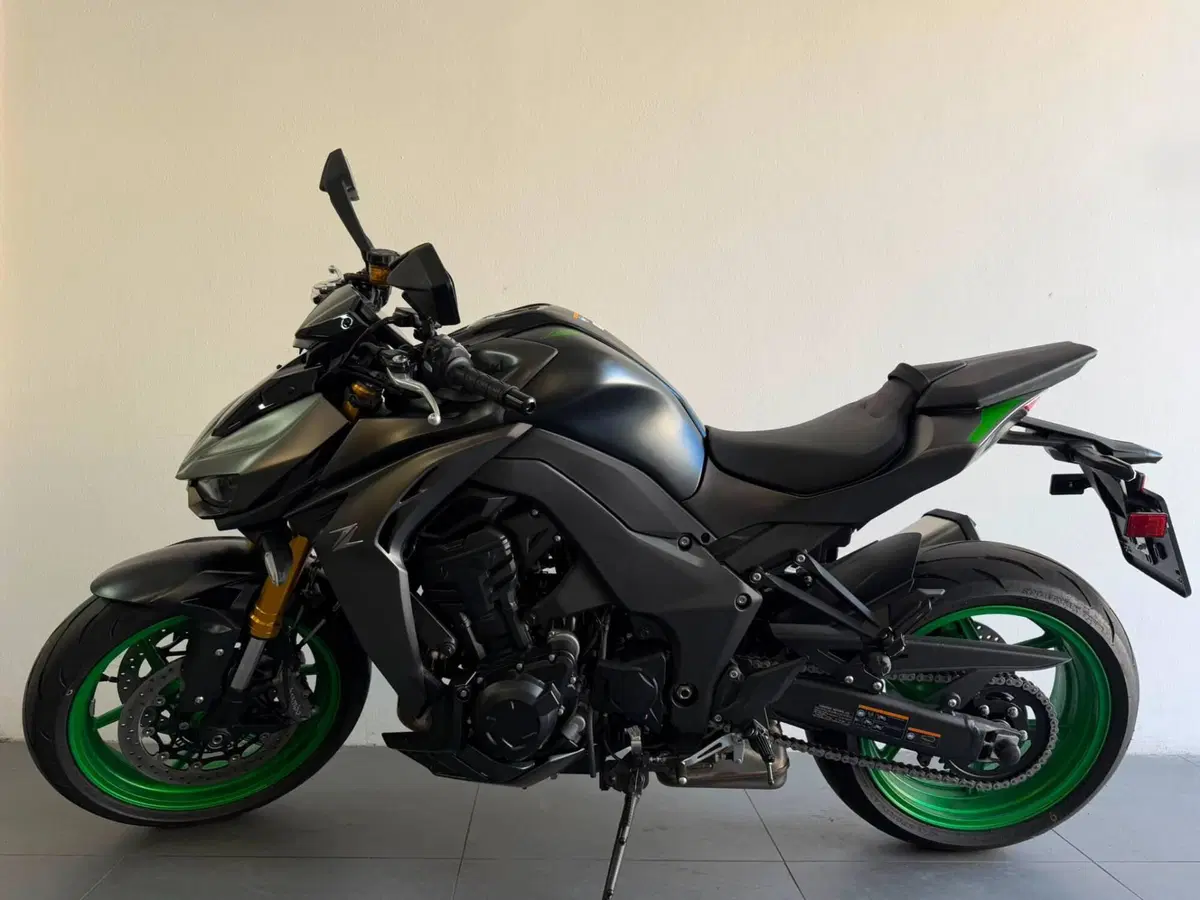 Kawasaki Z 1100 SE (2026) (3)