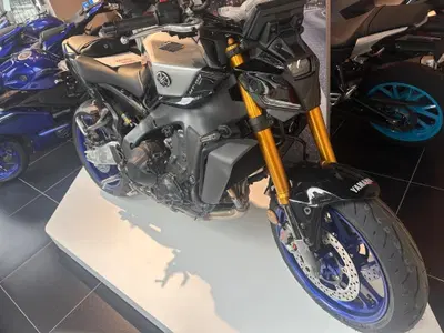 Yamaha MT-09 SP (2024 - 26) usata