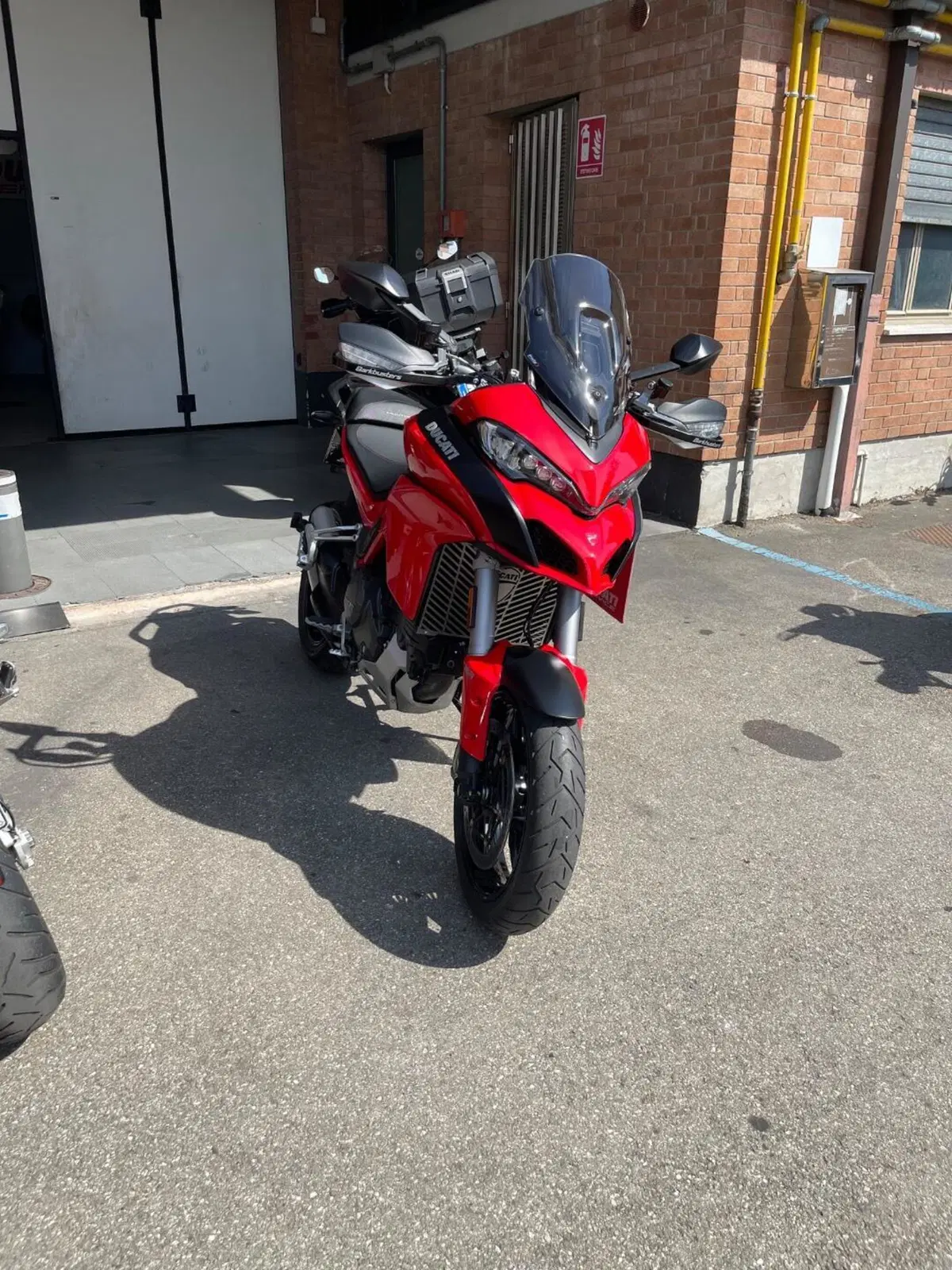 Ducati Multistrada 1200 S Touring D-air (2017) (2)