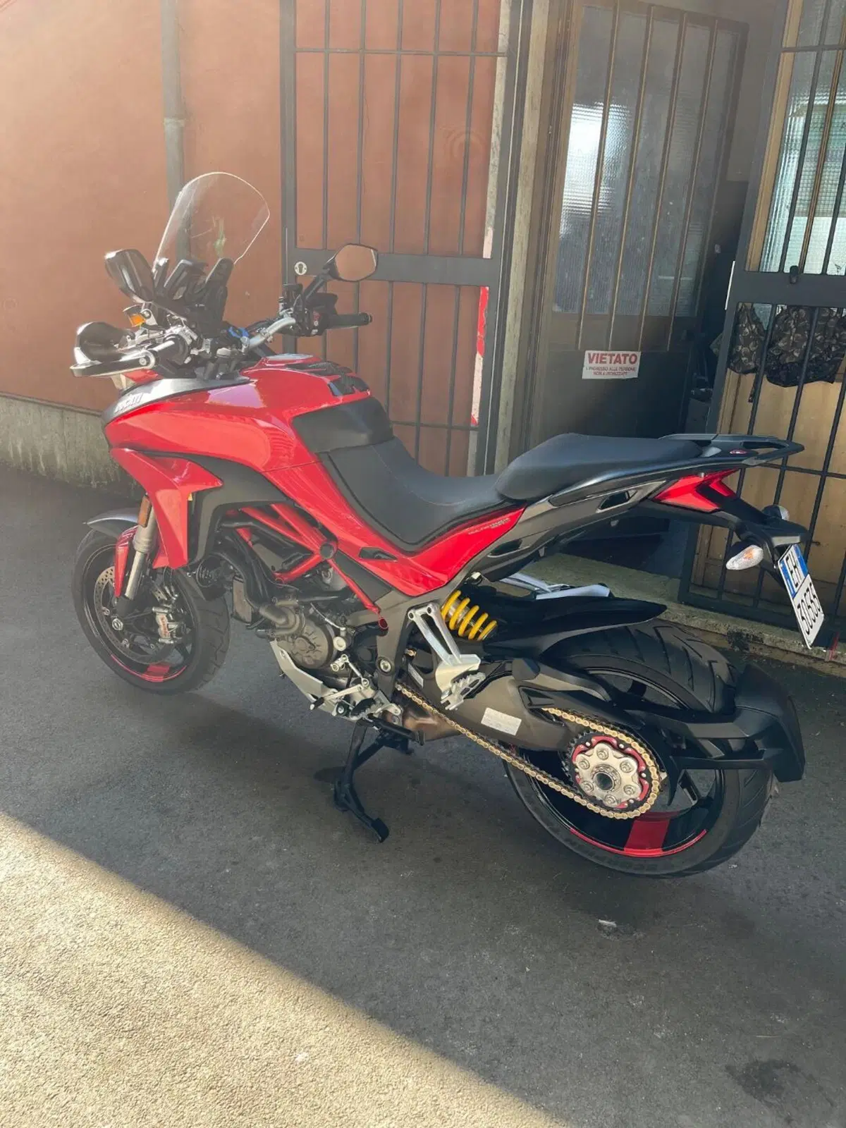 Ducati Multistrada 1200 S Touring D-air (2017) (5)