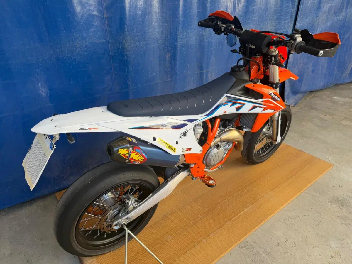 KTM 450 SMR (2022) (10)