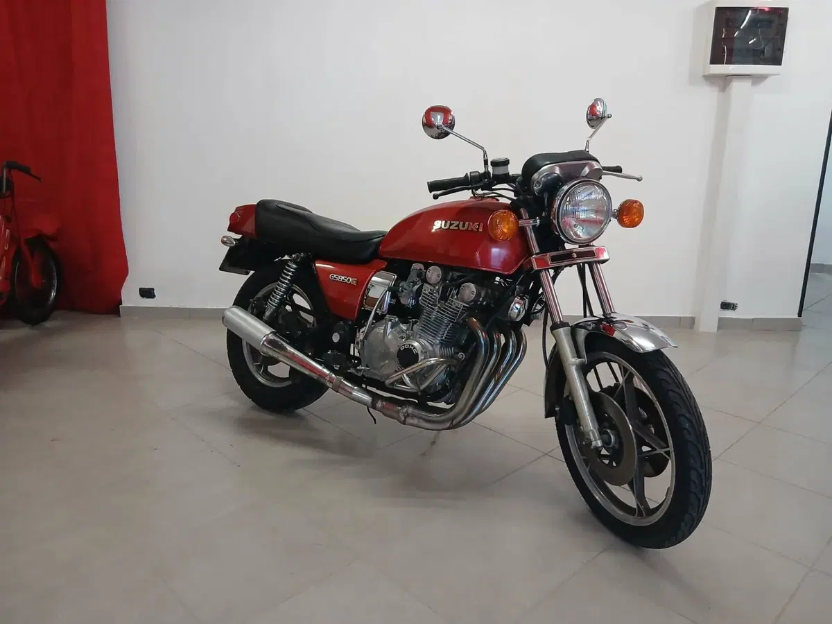 Suzuki GS850G