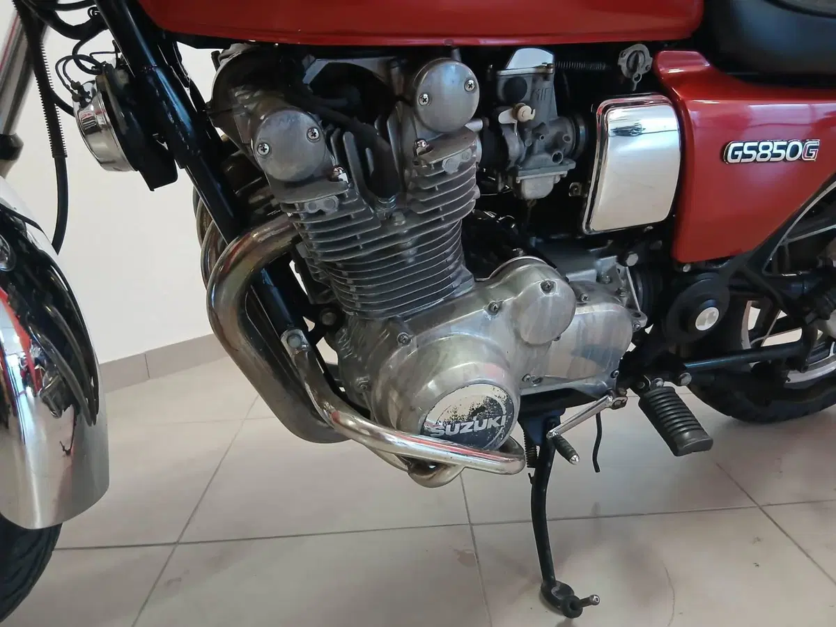 Suzuki GS850G (7)