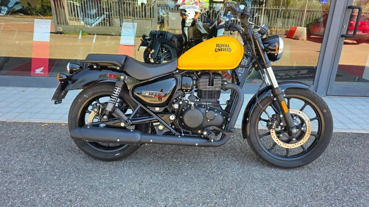 Royal Enfield Meteor 350 (2021 - 26)