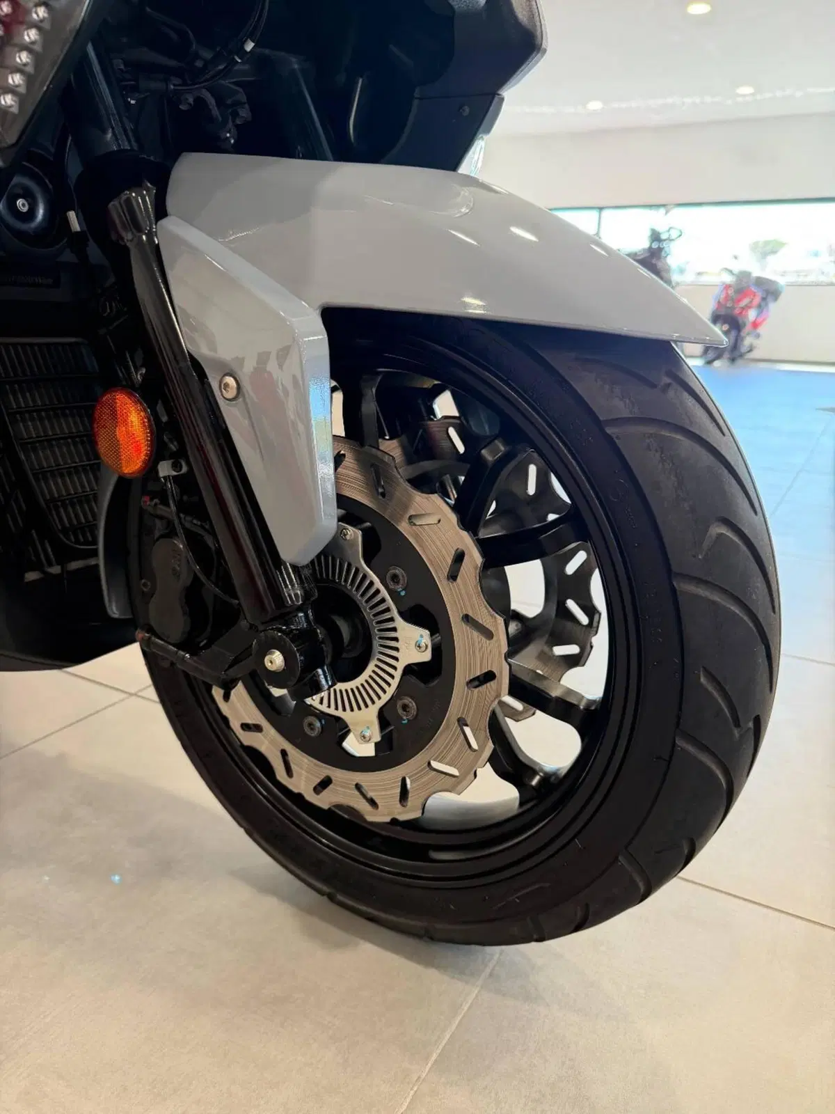 Sym Maxsym 400 (2021 - 25) (14)
