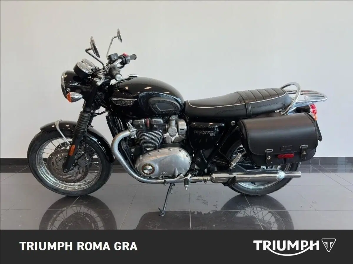Triumph Bonneville T120 (2016 - 20) (3)