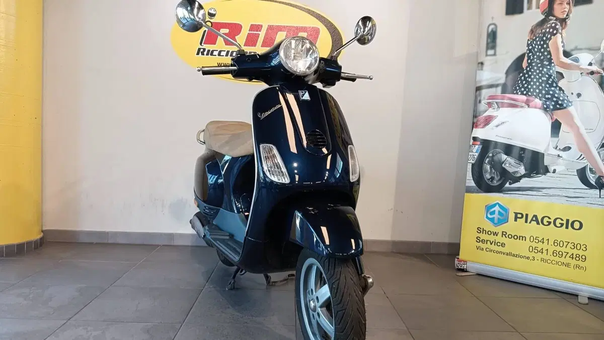 Vespa LX 50 (2005 - 08) (3)