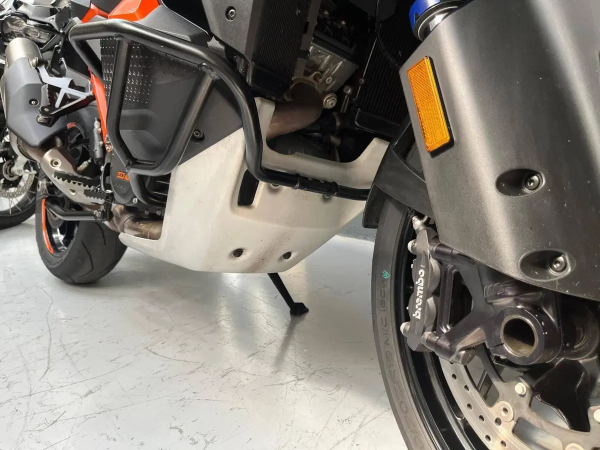 KTM 1290 Super Adventure S (2022 - 25) (7)