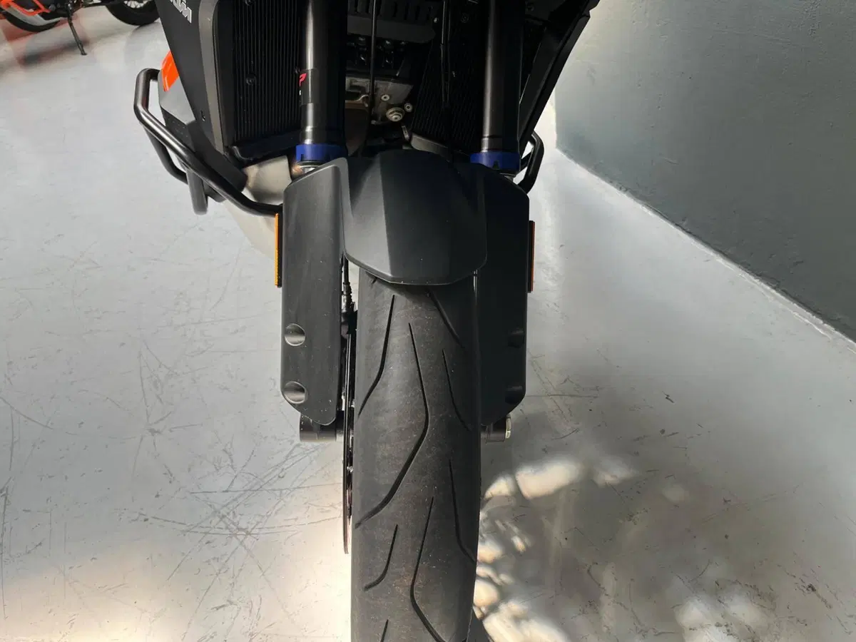 KTM 1290 Super Adventure S (2022 - 25) (10)