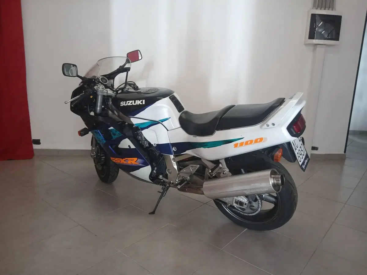Suzuki GSX-R 1100 (3)