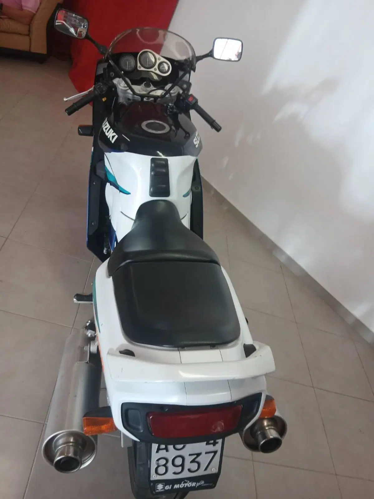 Suzuki GSX-R 1100 (6)