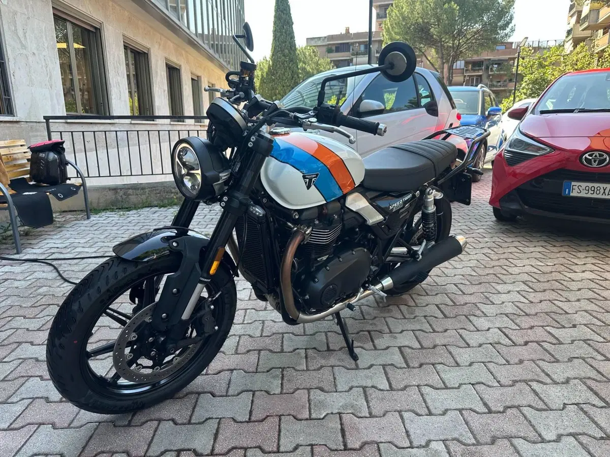 Triumph Speed Twin 900 (2025 - 26) (3)