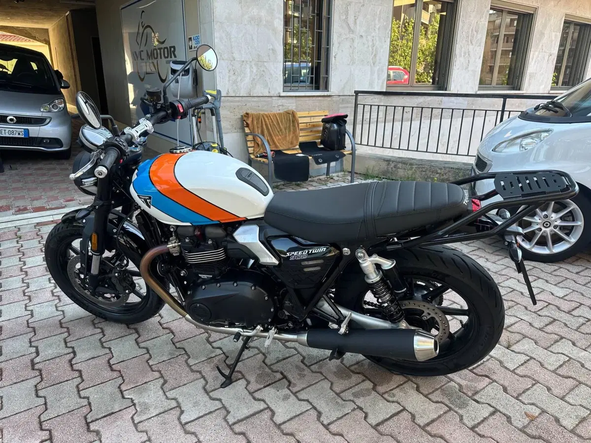Triumph Speed Twin 900 (2025 - 26) (4)