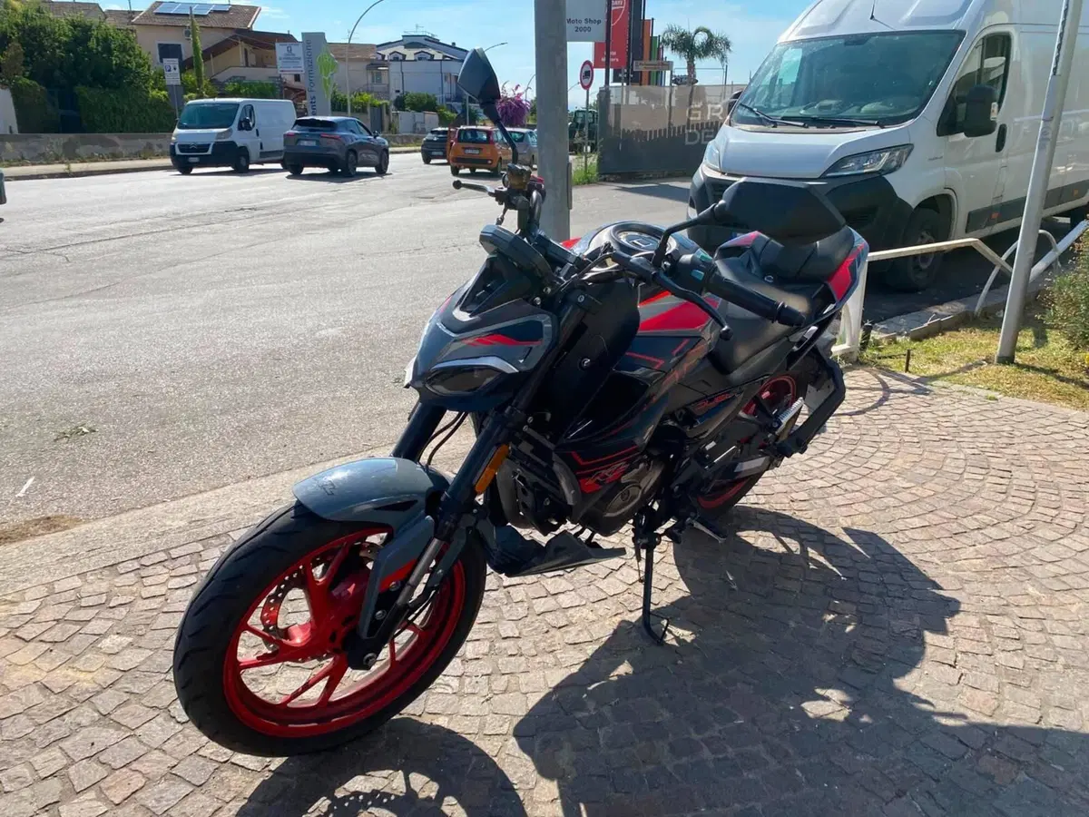 Kl Duel 125 (2025 - 26) (4)
