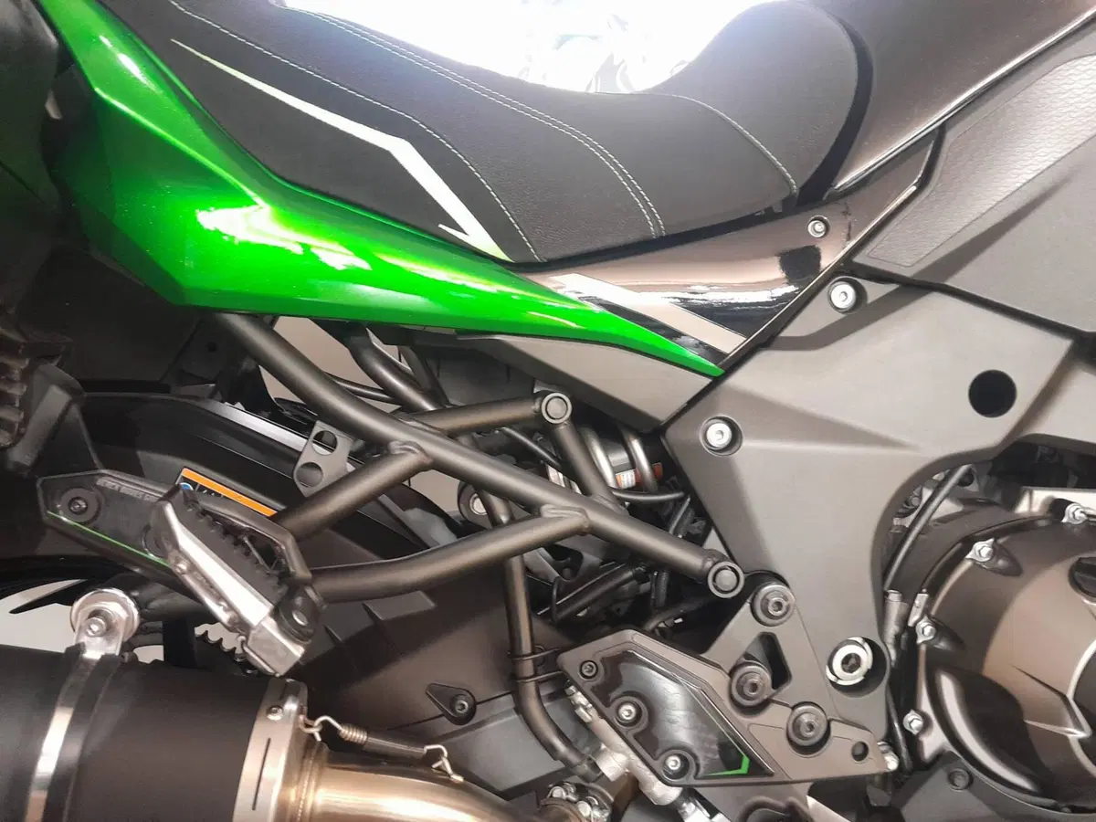 Kawasaki Versys 1000 SE (2021 - 24) (8)