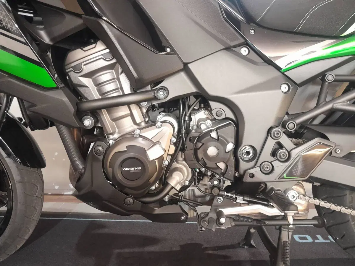 Kawasaki Versys 1000 SE (2021 - 24) (19)