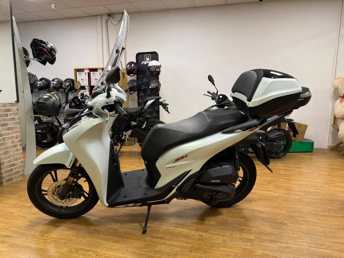 Honda SH 150i (2020 - 23) (3)