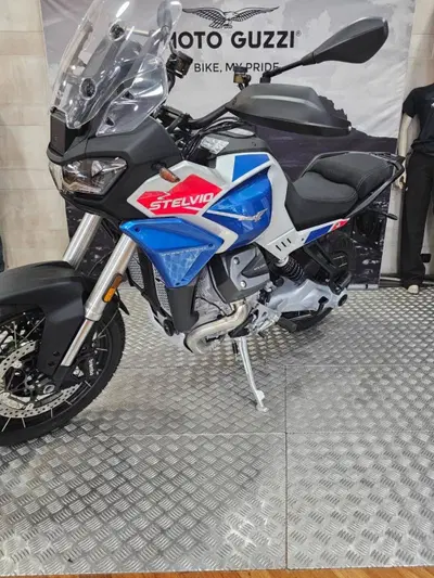 Moto Guzzi Stelvio Duecento Tributo (2025 - 26) nuova