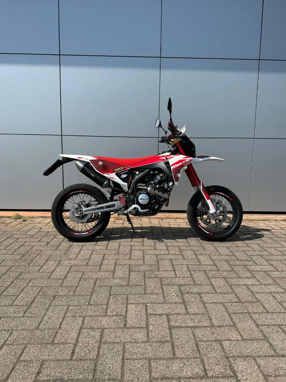 Fantic Motor XMF 125 Motard Competition 4T (2023 - 24) (4)