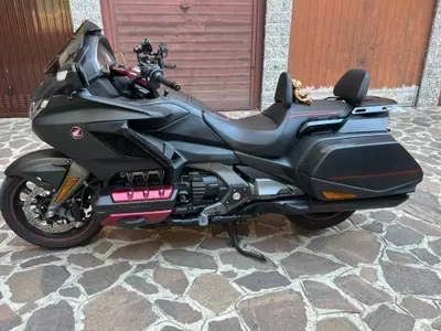 Honda GL 1800 Gold Wing (2020) usata