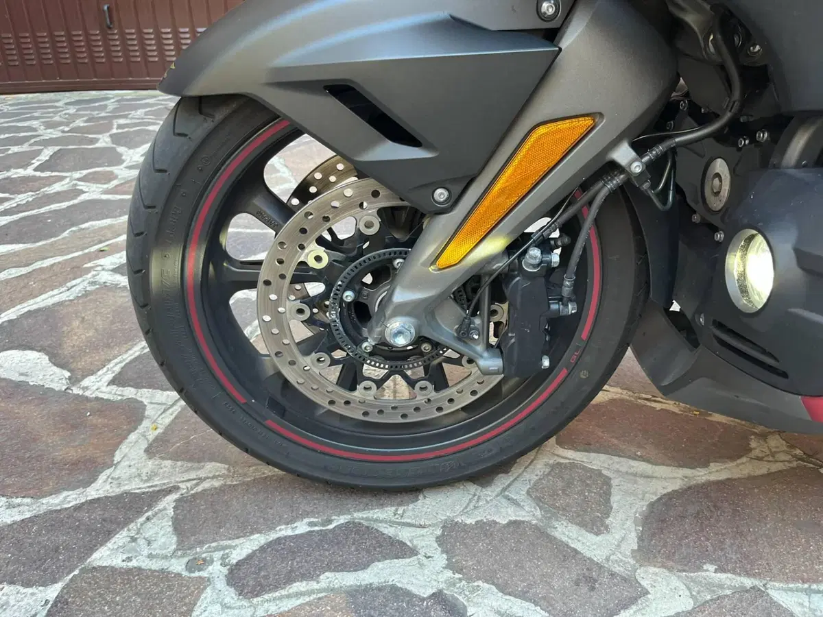 Honda GL 1800 Gold Wing (2020) (13)