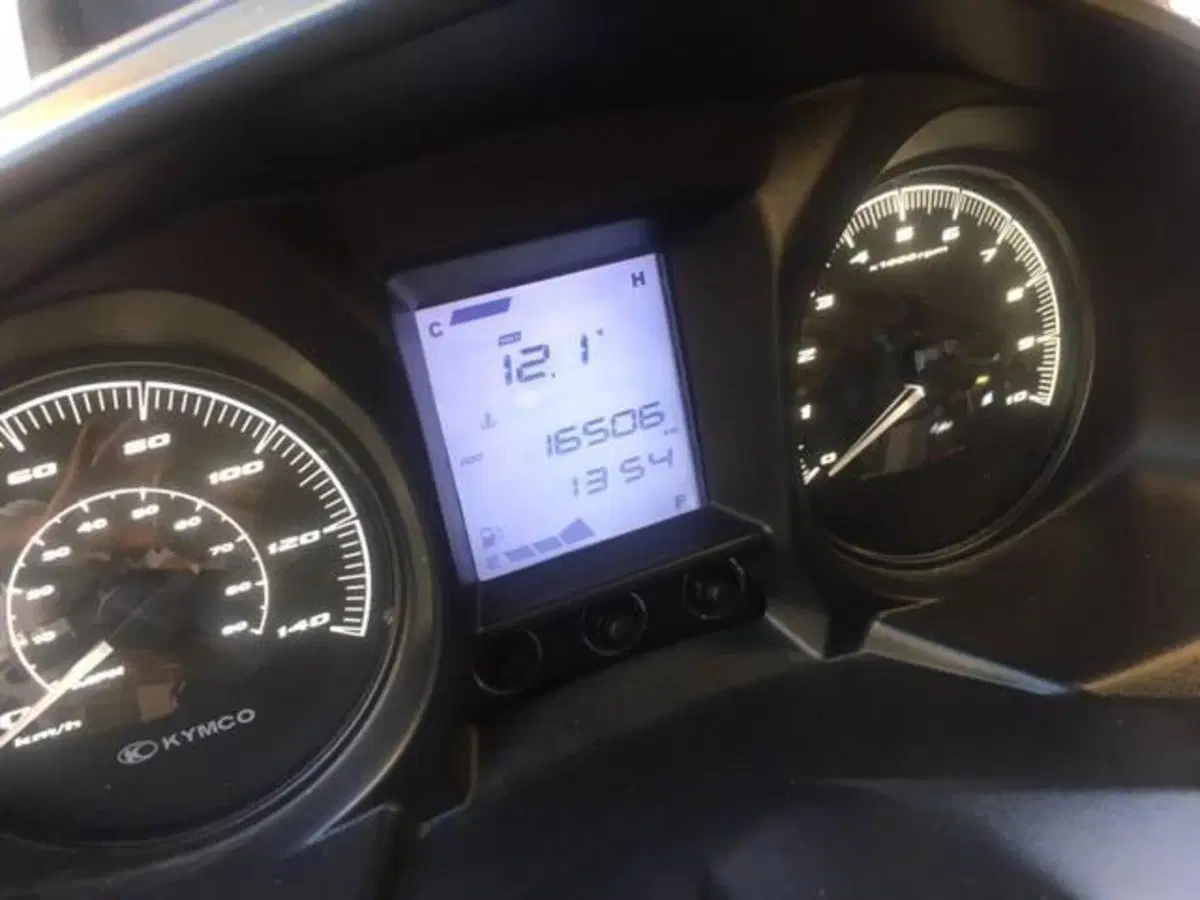 Kymco X-Town 125 City (2021 - 25) (3)