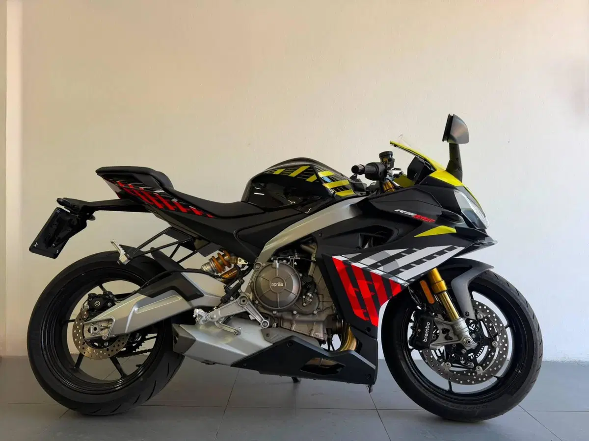 Aprilia RS 660 Factory (2025 - 26)