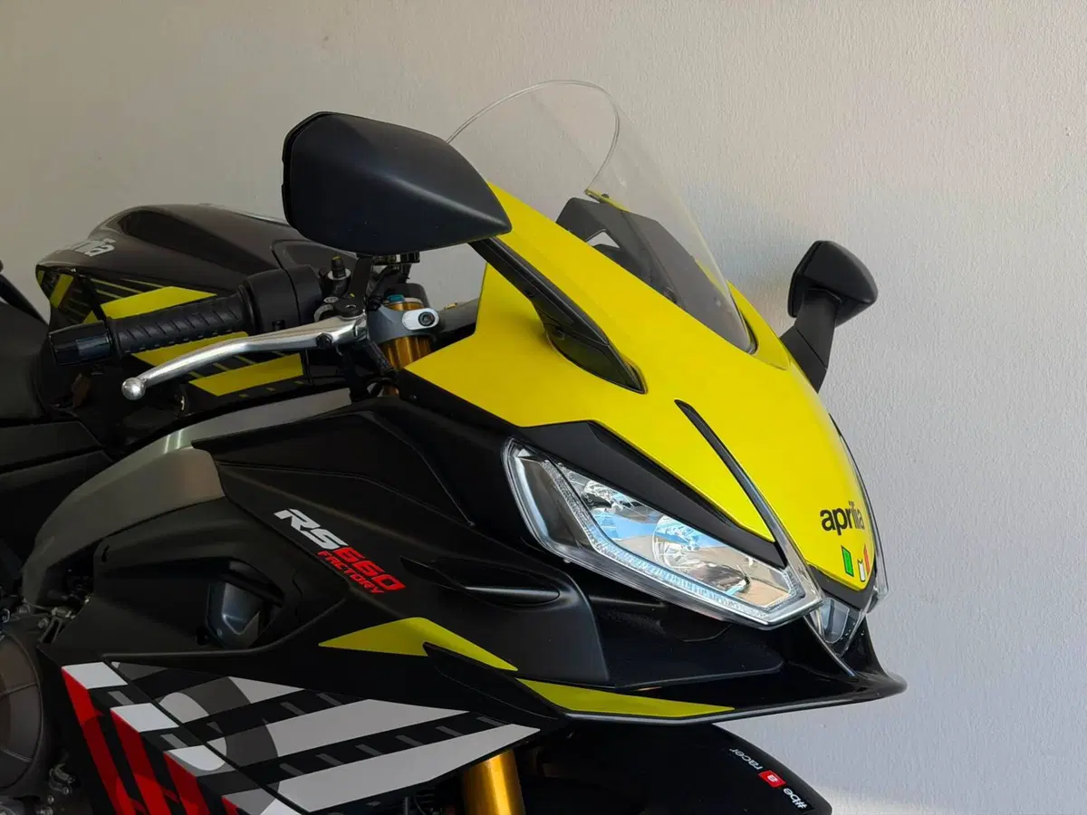 Aprilia RS 660 Factory (2025 - 26) (2)