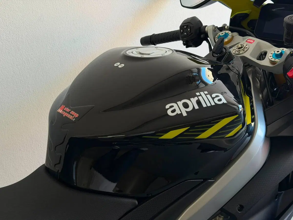 Aprilia RS 660 Factory (2025 - 26) (7)