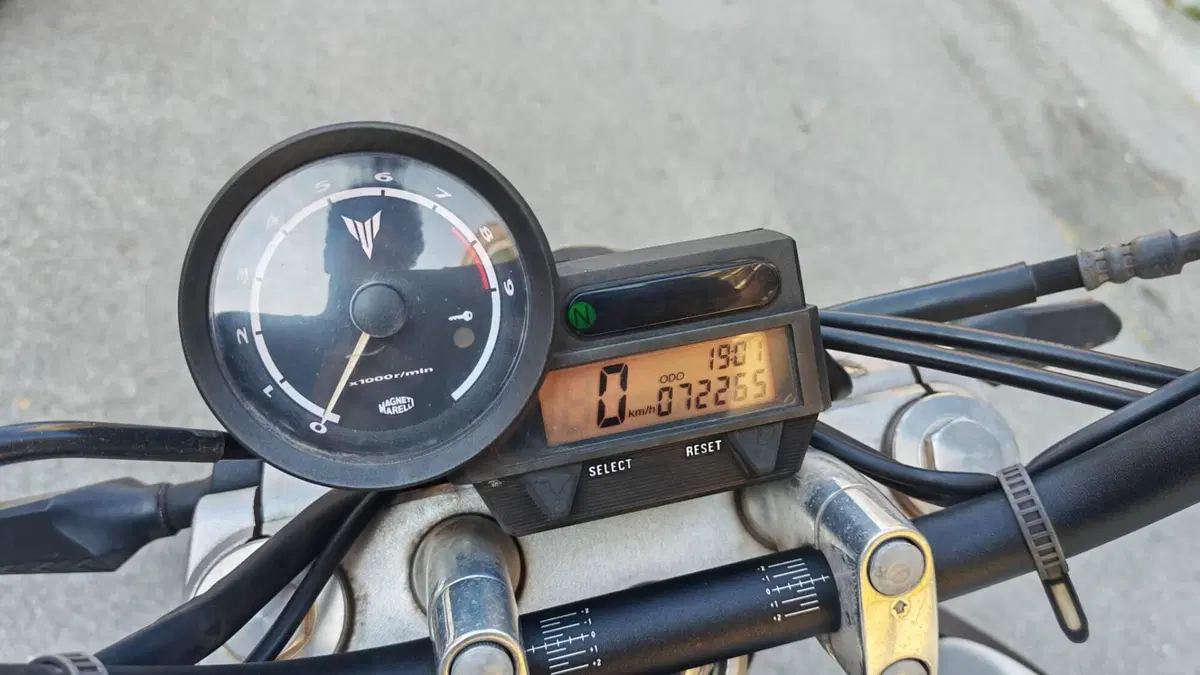 Yamaha MT-03 (2006 - 14) (5)
