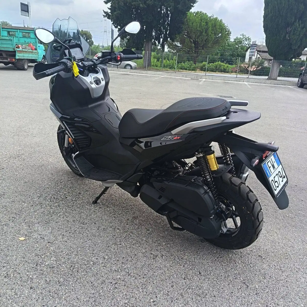 Aprilia SR GT 400 (2026) (8)