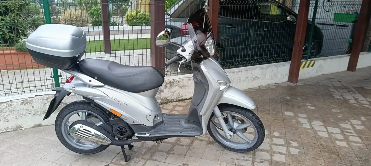 Piaggio Liberty 150 4T (2008 - 13) (4)