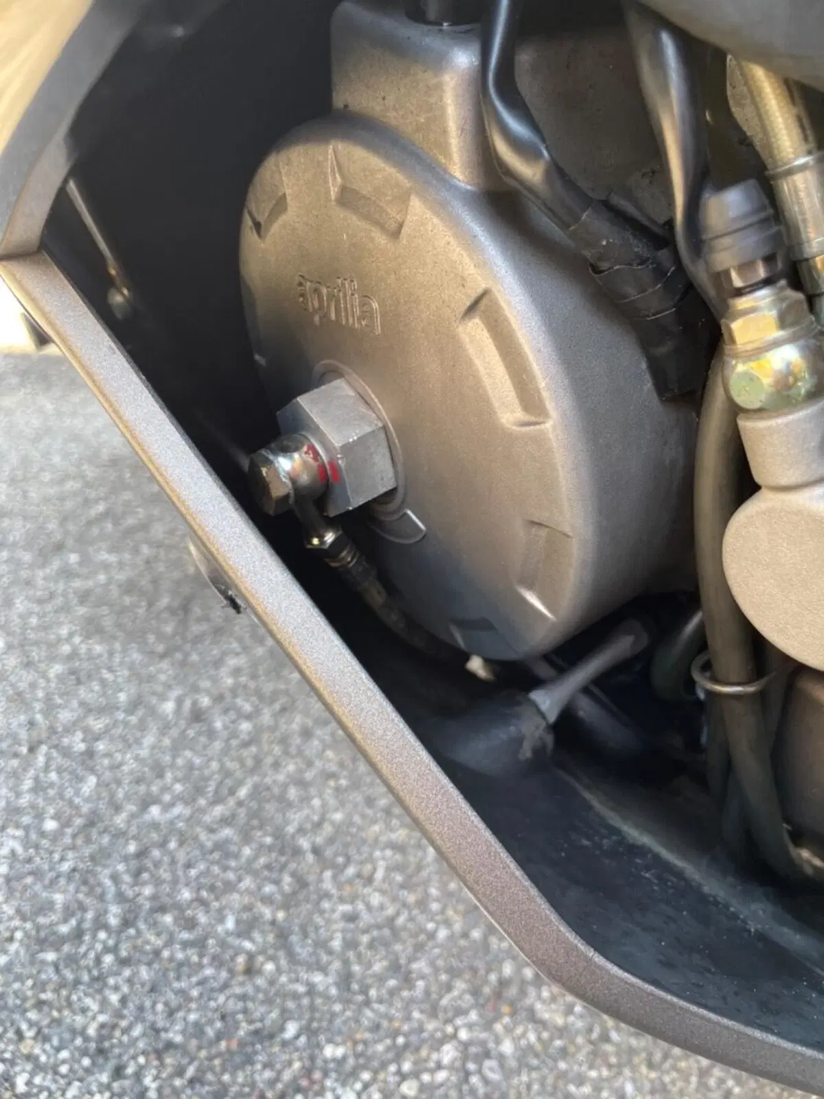 Aprilia RSV 1000 R Factory (2006 - 09) (7)