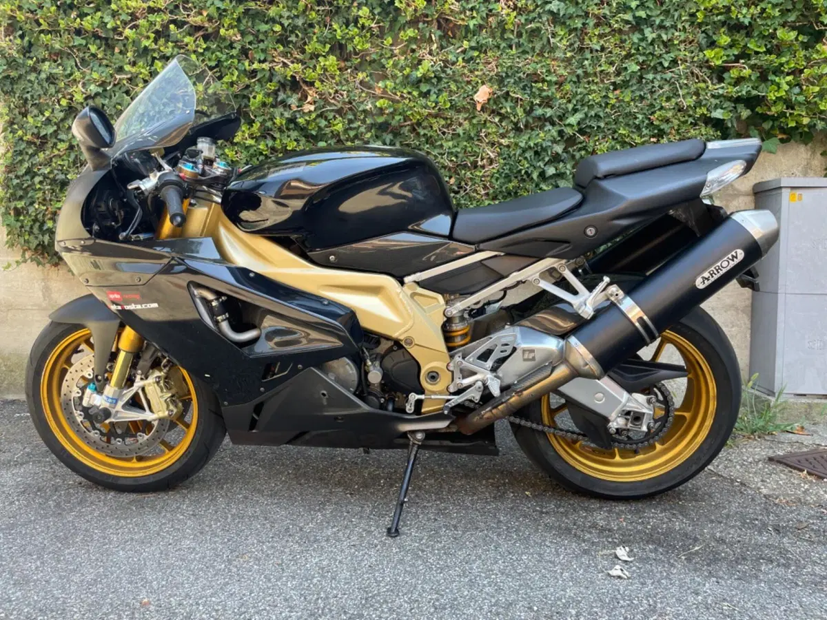 Aprilia RSV 1000 R Factory (2006 - 09)