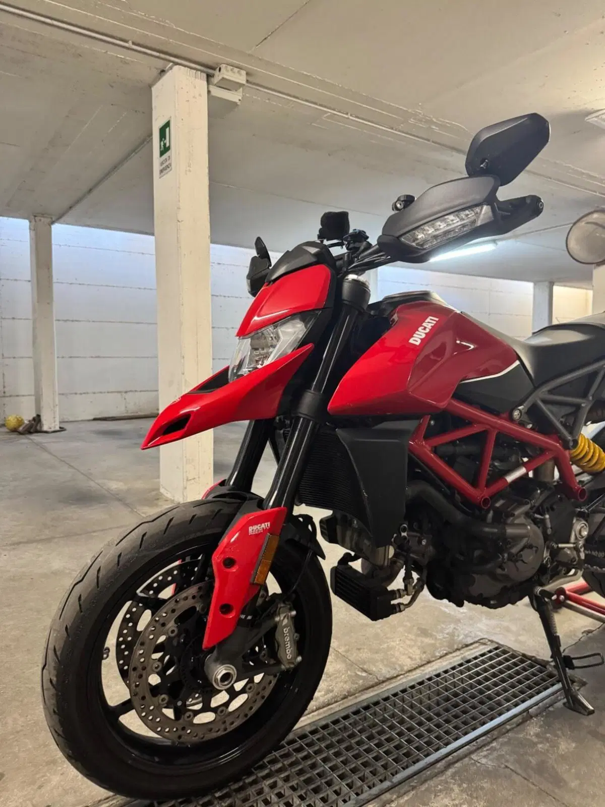 Ducati Hypermotard 950 (2022 - 25) (4)