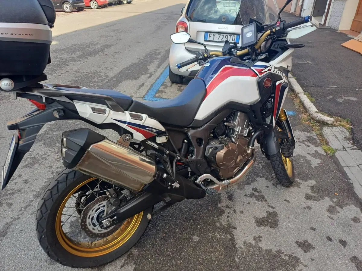 Honda Africa Twin CRF 1000L (2016 - 17) (2)