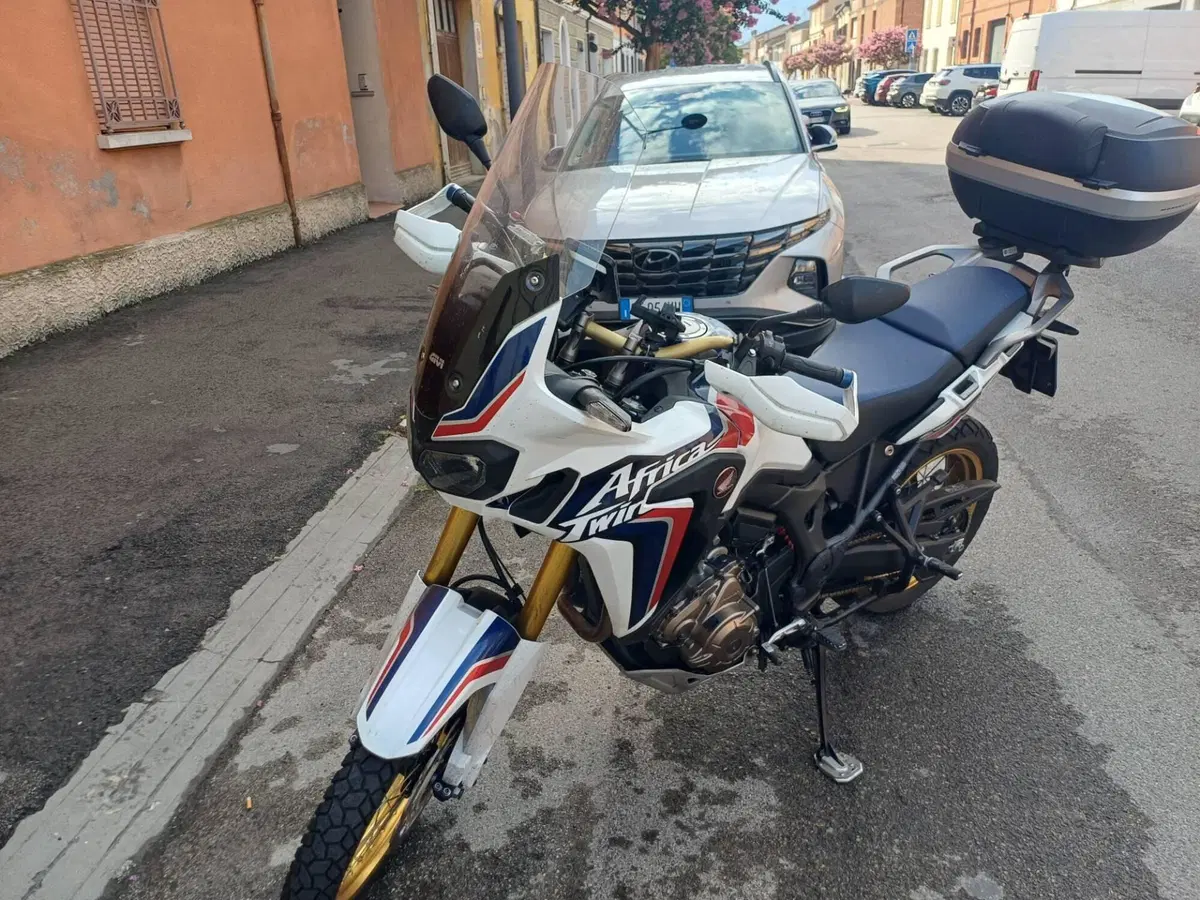Honda Africa Twin CRF 1000L (2016 - 17) (5)