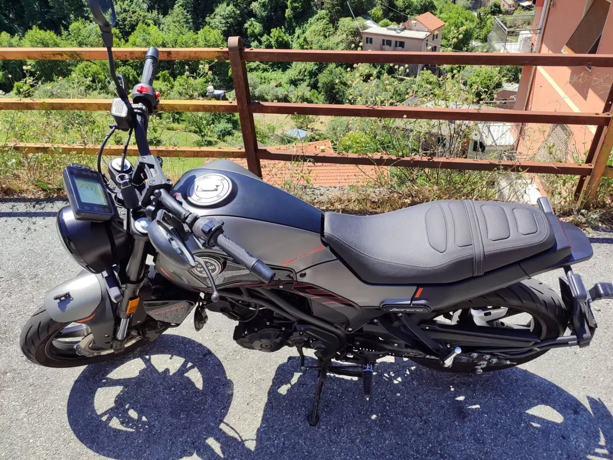 Benelli Leoncino 125 (2022 - 25) (6)