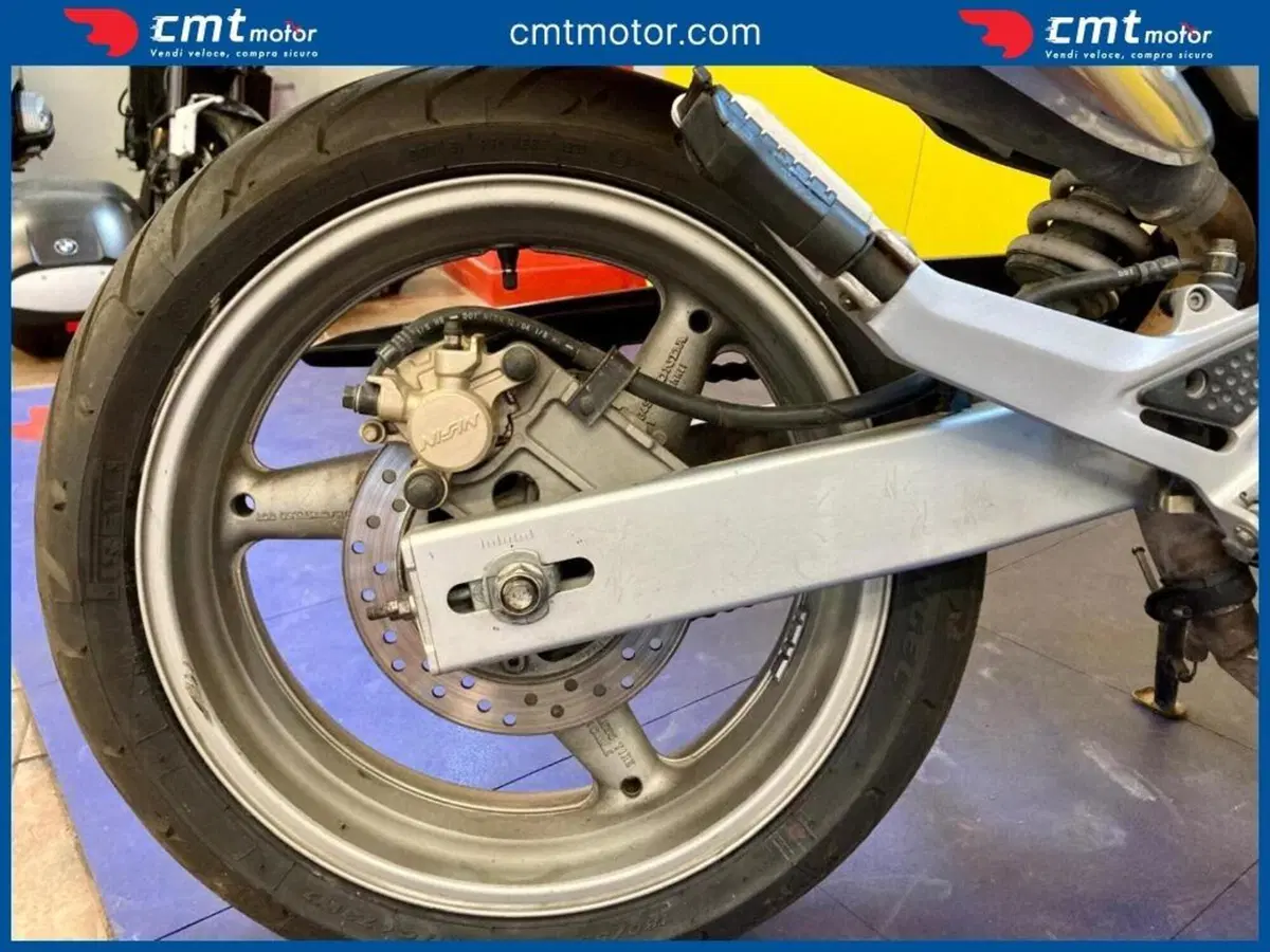Honda Hornet 600 (2005 - 06) (13)
