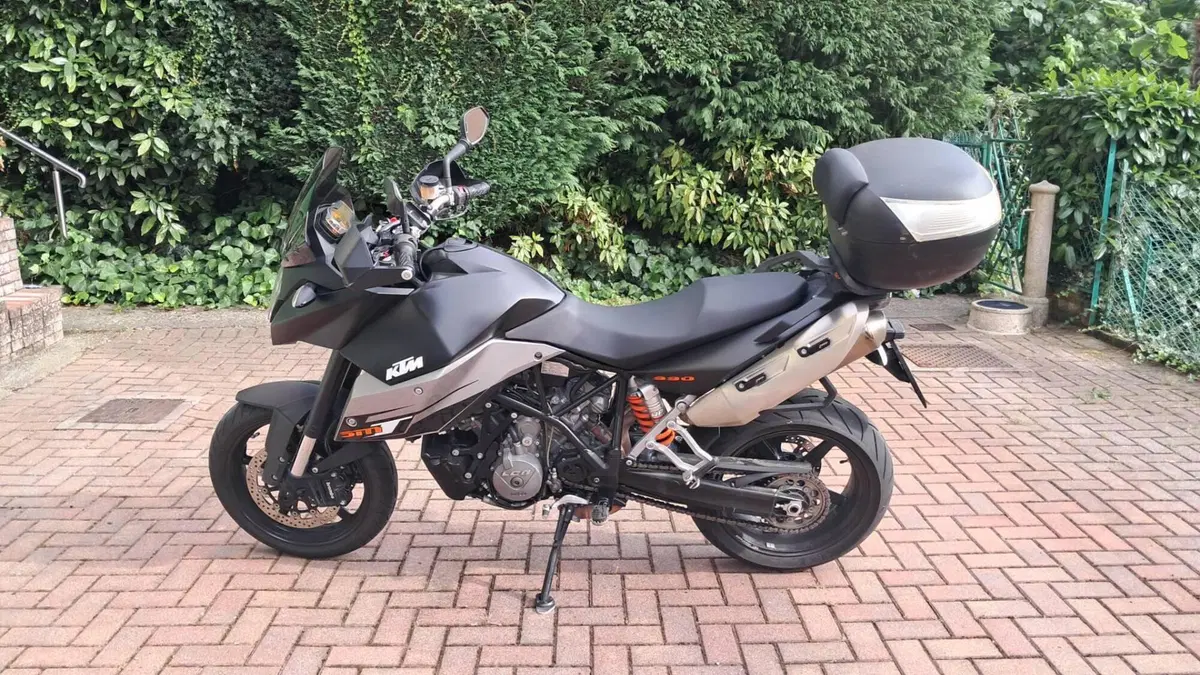 KTM 990 Supermoto T (2009 - 11) (2)