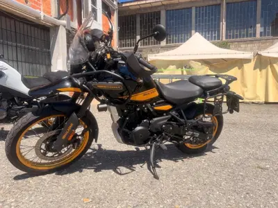 Royal Enfield Himalayan 450 (2024 - 26) usata