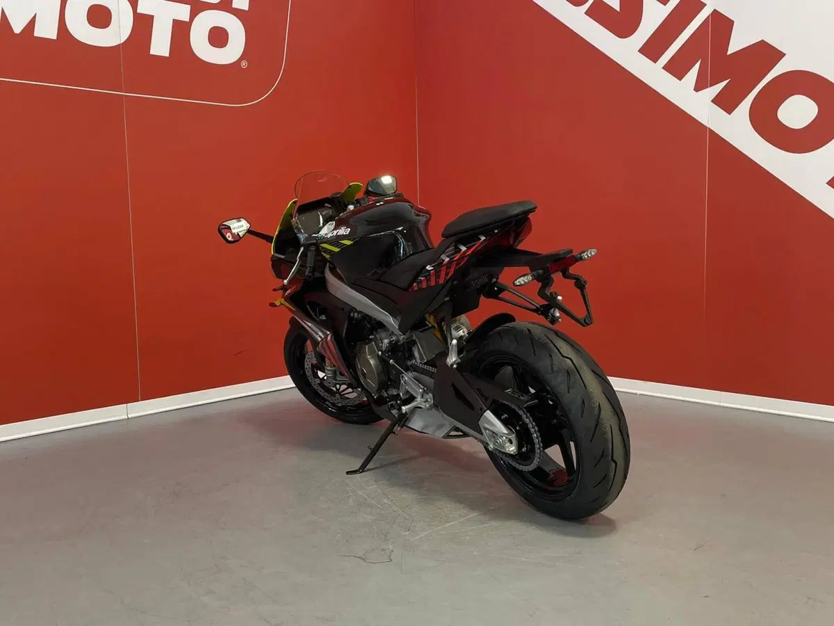 Aprilia RS 660 Factory (2025 - 26) (4)