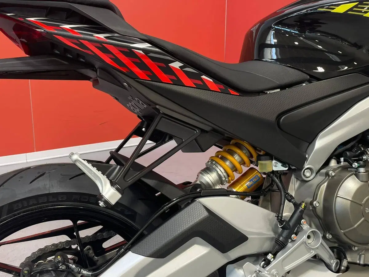 Aprilia RS 660 Factory (2025 - 26) (9)